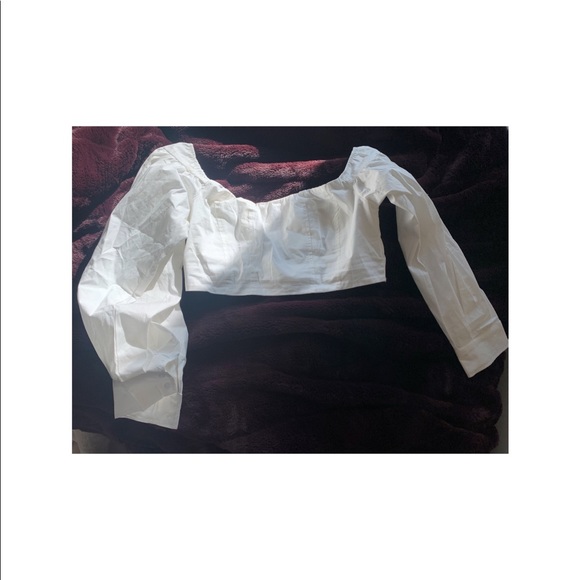 White cropped top - Picture 4 of 4